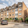 Large 3 split level bedroom flat with garden