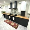 Photo 2: Kitchen