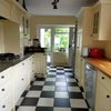 Photo 7: Kitchen 