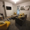 Photo 4: Lounge
