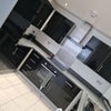 Photo 7: Kitchen