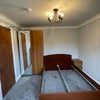 Photo 6: Room 6