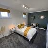 Photo 1: En-suite
