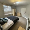 Photo 9: Room 2