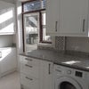 Photo 5: kitchen