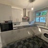 Photo 2: kitchen