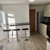 Photo 2: Fully equipped modern kitchen