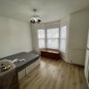 Photo 5: Room 4