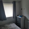 Photo 6: Medium sized room 