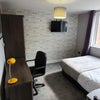 Photo 6: Room 6 