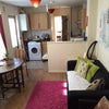 Photo 3: lounge