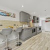Photo 6: Kitchen