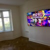 Photo 4: The lounge 