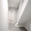 Photo 7: Hall