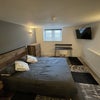 Photo 5: Room 1