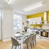 Photo 5: Kitchen