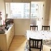 Photo 6: Livingroom