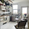 Photo 5: kitchen