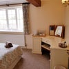 Photo 5: Room (Pic. 2)