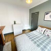 Photo 2: ROOM 1 - DOUBLE
