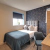 Photo 7: Room 3