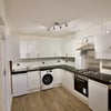 Photo 3: Kitchen