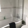 Photo 3: En-suite