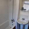 Photo 5: Room 3 En-Suite