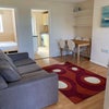 Photo 2: Lounge