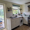 Photo 5: Kitchen