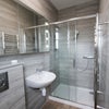 Photo 2: Ensuite