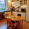 Photo 7: Kitchen