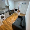Photo 4: Kitchen
