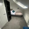 Photo 8: Room 6 En-Suite