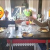 Photo 7: Dining space in kitchen