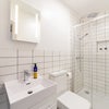 Photo 6: Room 2 en suite - LET