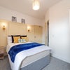 Photo 5: Room 2 - en suite - LET 