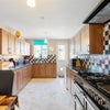 Photo 2: kitchen 