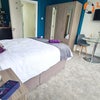 Photo 3: Bedroom 1b