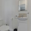 Photo 8: en suite
