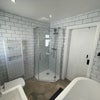 Photo 7: 4 Piece Modern Bathroom