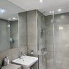 Photo 6: En-suite