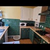 Photo 3: kitchen