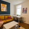 Photo 4: Lounge