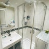 Photo 4: Bathroom