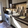 Photo 5: Kitchen