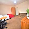 Photo 2: Studio