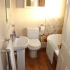 Photo 3: Bathroom 