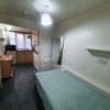 Photo 2: Single room with kitchenette in Ladyshot CM20