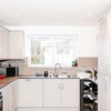 Photo 3: Kitchen